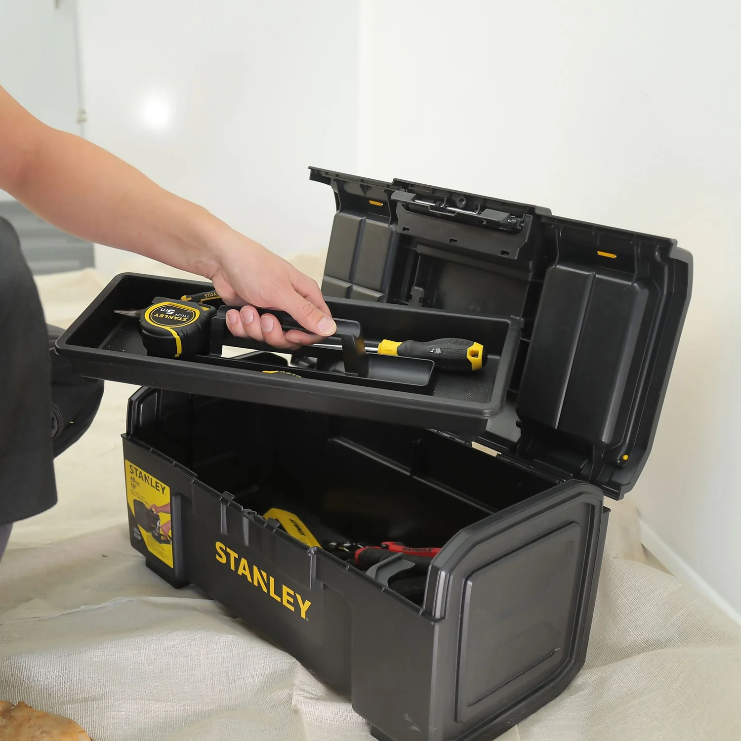 STANLEY Essential 19''Toolbox (STST1-75517) 7 STANLEY Essential 19''Toolbox (STST1-75517) - Image 5