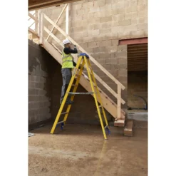 Werner Fibreglass Step Ladder - 8 Tread 16 Werner Fibreglass Step Ladder - 8 Tread -Silverlife Store 12824218 2714833198623586