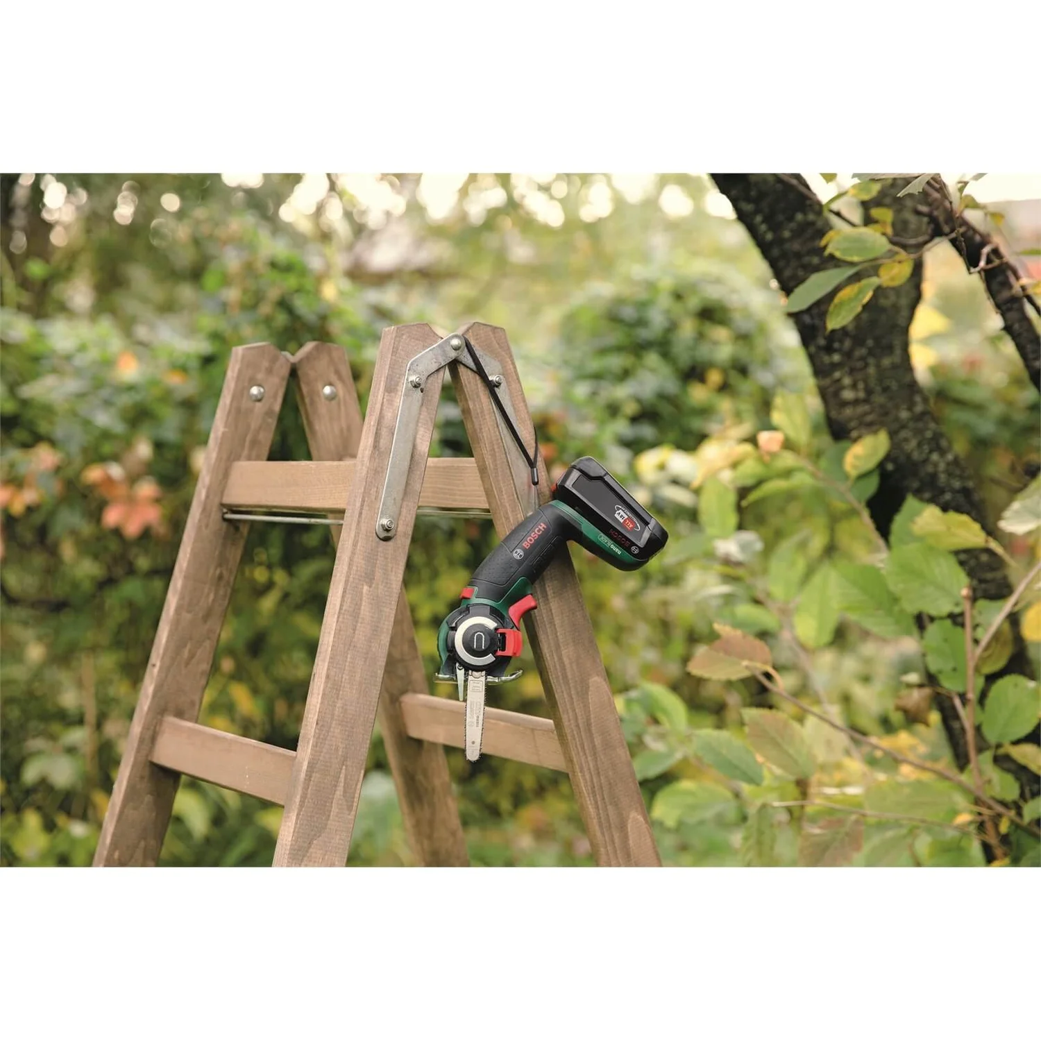 Bosch AdvancedCut 18 Cordless Specialised Saw 9 Bosch AdvancedCut 18 Cordless Specialised Saw - Image 7