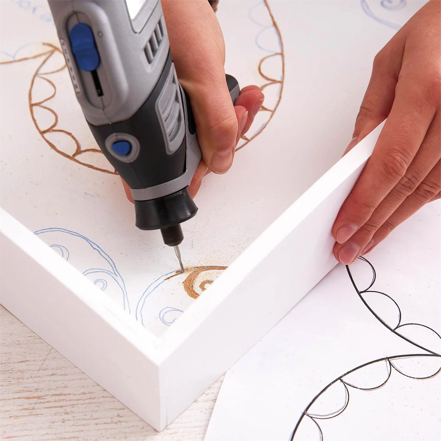 Dremel 2.4mm Engraver Bit - Pack Of 3 4 Dremel 2.4mm Engraver Bit - Pack Of 3 - Image 2