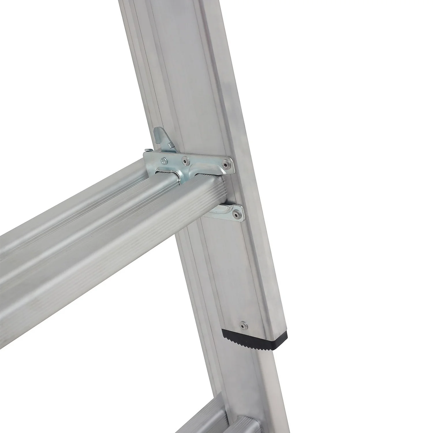 Rhino 3 Section 21 Rung Extension Ladder - 4.25m 6 Rhino 3 Section 21 Rung Extension Ladder - 4.25m - Image 4
