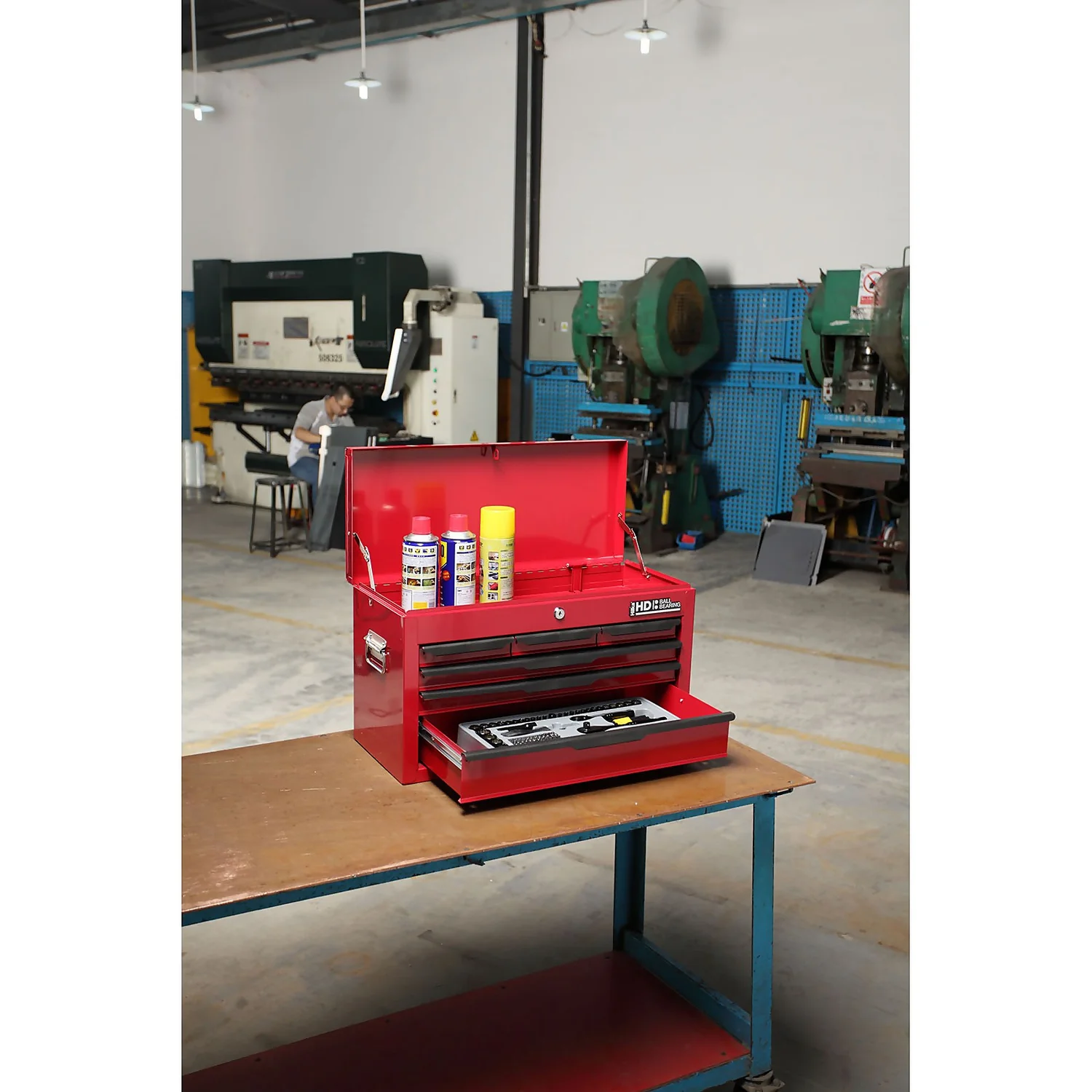 Hilka Heavy Duty 6 Drawer Tool Storage Chest With Ball Bearing Slides 9 Hilka Heavy Duty 6 Drawer Tool Storage Chest With Ball Bearing Slides - Image 7