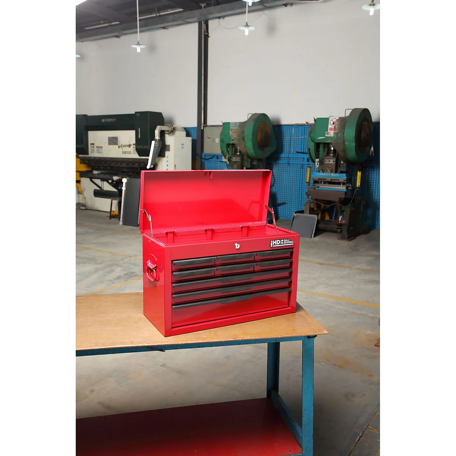 Hilka Heavy Duty 9 Drawer Tool Storage Chest With Ball Bearing Slides 6 Hilka Heavy Duty 9 Drawer Tool Storage Chest With Ball Bearing Slides - Image 4