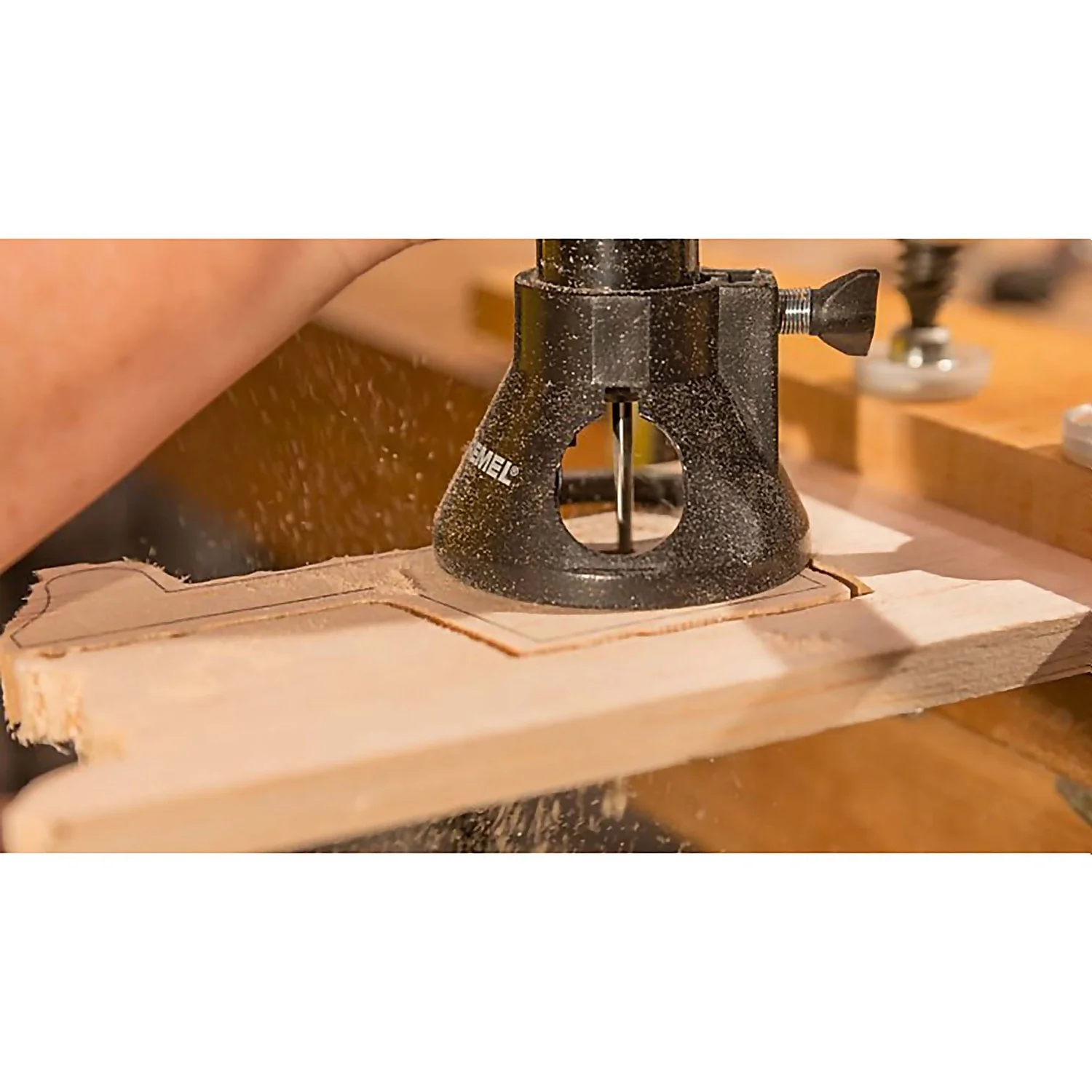 Dremel Multipurpose Cutting Kit (565) 4 Dremel Multipurpose Cutting Kit (565) - Image 2