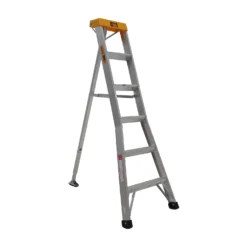 Rhino 6 Tread Tripod Gardening Ladder