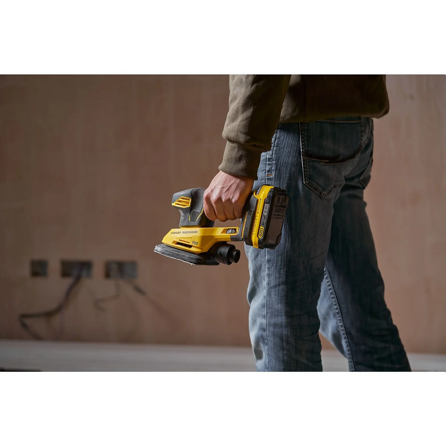 STANLEY FATMAX V20 18V Cordless Detail Sander (SFMCW221D1S-GB) 9 STANLEY FATMAX V20 18V Cordless Detail Sander (SFMCW221D1S-GB) - Image 7