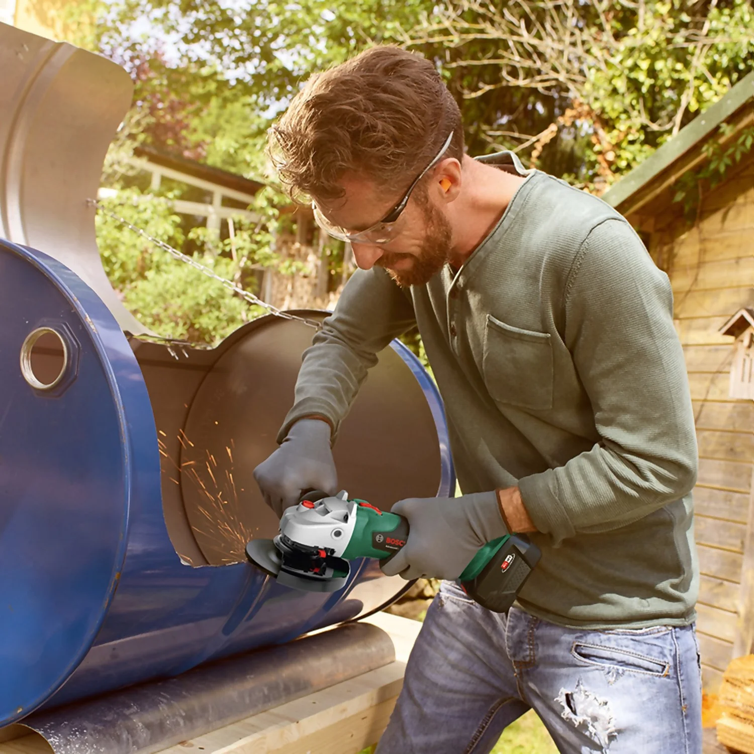 Bosch AdvancedGrind 18 Angle Grinder (no Battery Included) 4 Bosch AdvancedGrind 18 Angle Grinder (no Battery Included) - Image 2